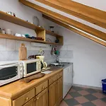 Gasthuis Rajic Slano