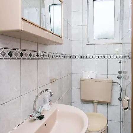Rajic Gæstehus 3*